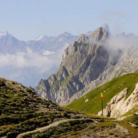 דירה Lauzieres 308 By Interhome *